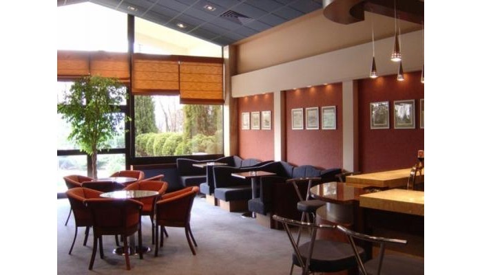 Hotel Crown Piast poza 3