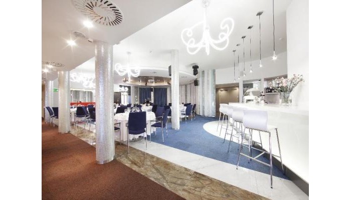 Niebieski Art Hotel And Spa poza 1