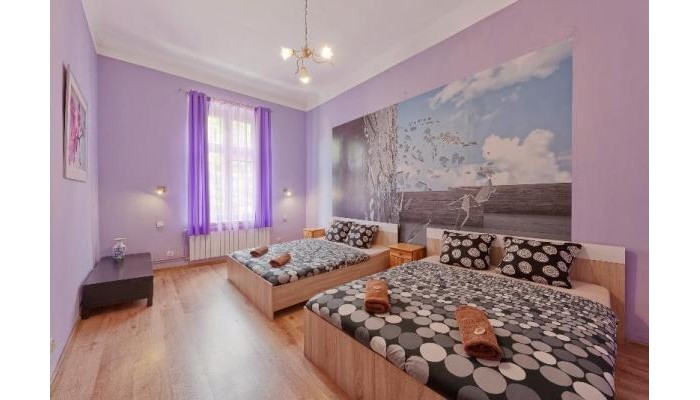 Queens Apartments poza 2