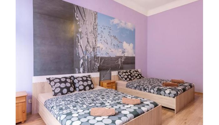 Queens Apartments poza 3