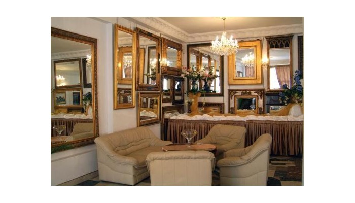 Hotel Czarny Kot My Warsaw Residence poza 9