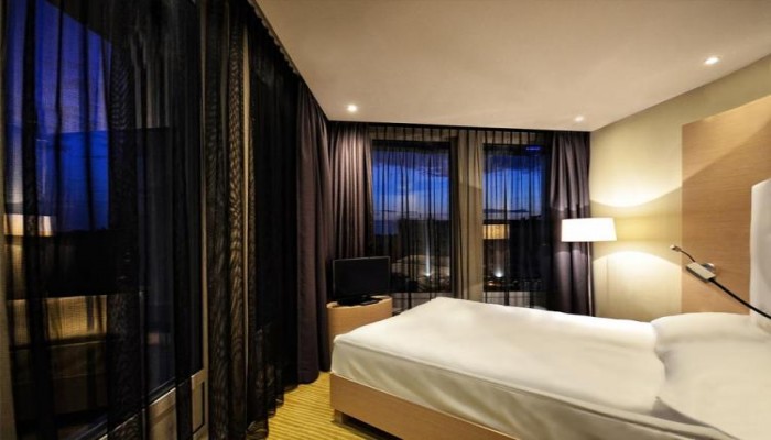 Sound Garden Hotel Airport poza 12